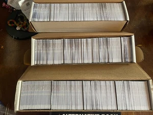 2024-25 Upper Deck MVP RIESIGES KONVOLUT! 8 Komplettsätze #'s 1-200 über 2000 Karten! - Bild 1 von 2