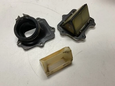 Yamaha YZ250 YZ 250 2002 02 OEM lengüeta válvula jaula colector admisión bota de goma Foto 1 de 4