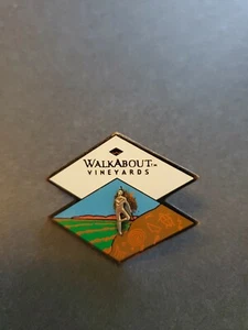 Outback Steakhouse trading collectible pin WALKABOUT VINEYARDS - Picture 1 of 2