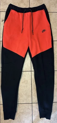 Nike Sportswear Tech Fleece Joggers Black Red Mens Size Medium HV0959-696 - Image 1 of 2
