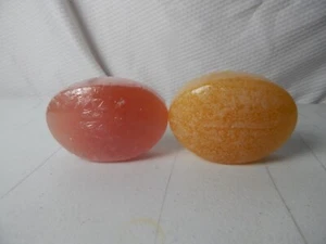 Bath & Body Works Bar Glycerin SOAP Cool Citrus and Sun Ripened Raspberry - Picture 1 of 3