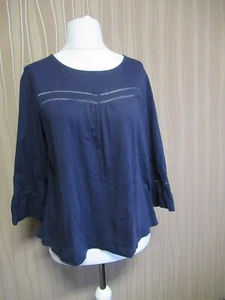 24/73 BODEN Damen Shirt Hängerchen UK16 Gr. 42 dunkelblau Langarm Lochmuster - Bild 1 von 5