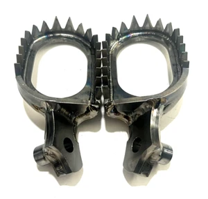 Suzuki RMZ 250 & 450 2010 - 2025 Titanium Foot pegs Factory style RM Rmz450 - Picture 1 of 7