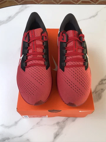 Nike Air Zoom Pegasus 38 Tampa Bay Bucs Men's Size 11 Running  DJ0813-600 Cover