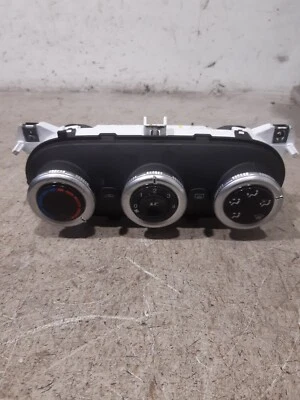 2014 FIAT 500L HEATER CLIMATE CONTROL PANEL 735579747 - Image 1 of 3