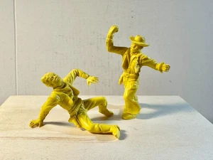 Conjunto Marx años 1950/60 Fighting Cowboys from Early Western Town.  Amarillo - Imagen 1 de 1