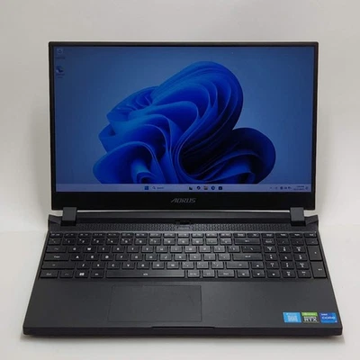 Gigabyte Aorus 5 SE 15.6" i7-12700H 16GB RAM 1TB SSD 512GB SSD RTX 3070 - Image 1 of 4