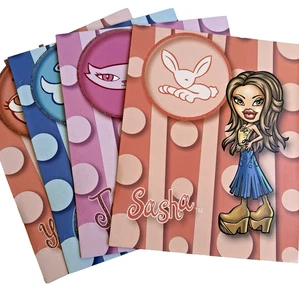 4 Bratz Papier Ordner Mappe Löcher Glitzer Y2K 2003 Chloe Yasmin Sasha Jade NEU - Bild 1 von 12
