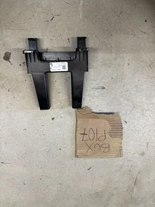 2019-2021 KIA FORTE FRONT CENTER CONSOLE LOWER SUPPORT BRACKET 84635-M7000 - Picture 1 of 12