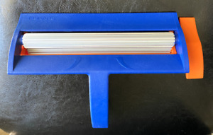 FISKARS Straight Paper Crimper Tool 6.5" Corrugated Texture Roller - EXCELLENT