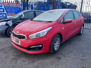 KIA CEED CRDI 2016 WEGEN AUSSCHLACHTEN AUKTION FÜR RÜCKSPIEGEL - Bild 1 von 7