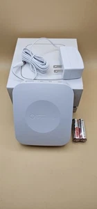 Samsung SmartThings Hub STH-ETH-250 Smart Home Hub 2da Generación Caja Abierta - Imagen 1 de 7