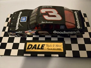 Escala 1/24 #3 Dale Earnhardt - Coche 5 en Serie de 12 Versión de Carrera 1988 - Imagen 1 de 12