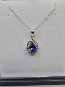 BNWT 9k White Gold AAA Tanzanite & Diamond Pendant - FREE P&P - Picture 1 of 1