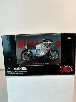 Malibu International 1:32 Scale 1972 Ducati 750 Imola Motorcycle - Image 1 of 4