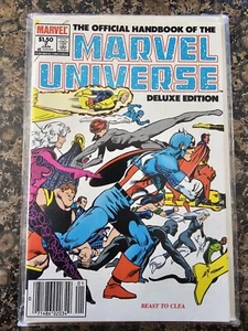 MARVEL UNIVERSE HANDBOOK Deluxe Edition #2 MARVEL COMICS - Picture 1 of 2