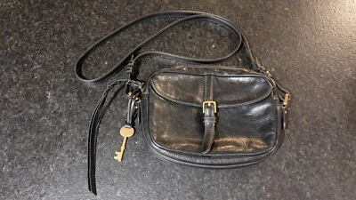 Fossil Kendall Black Leather Saddle Satchel Crossbody Bag Detachable Straps - Image 1 of 4