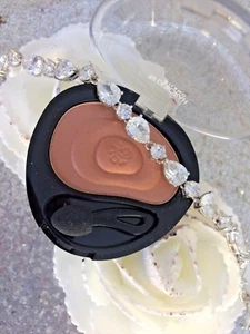 Deborah Milano Eyeshadow 24 Hours Velvet Mono 04 Brown Apricot Hold 24H - Picture 1 of 2
