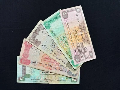 Dubai UAE 5, 10, 50, 100, 200 Dirhams 1982-1989 Old 2nd Issue Bills 5pcs/Lot - Image 1 of 4