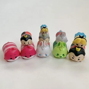 Lote de 10 figuras de vinilo de Disney Tsum Tsum Alicia en el País de las Maravillas reina conejo de Cheshire - Imagen 1 de 8