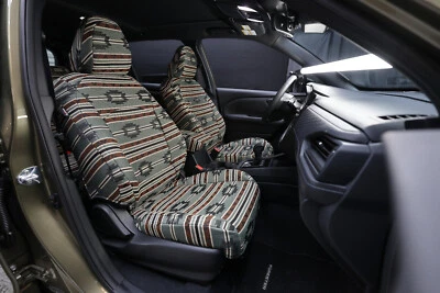 FUNDAS DE ASIENTO DELANTERAS AZTECAS para Toyota Rav4 XSE 2019-2024, Adventure, TRD, Prime Foto 1 de 4