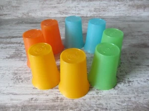 Vintage Tupperware Kunststoff Glocke Becher #109 Set 8 Kinder Saft Milch Becher 7 Unzen EUC - Bild 1 von 11