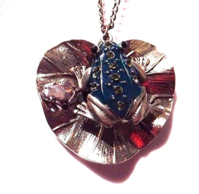 GREEN FROG LILY PAD PENDANT NECKLACE bronze chain rhinestone toad charm lotus C5 - Image 1 of 4