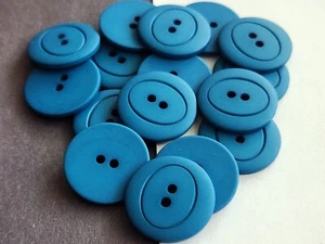 12 piezas Eléctrico Color Azul 2 orificios coser a través botones de plástico 22,6 mm - Imagen 1 de 6
