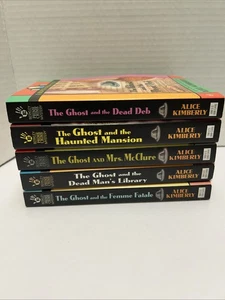 Cleo Coyle A Haunted Bookshop Mystery Books Lot Of Mansion, Deb, McClure, Fatale - Imagen 1 de 9