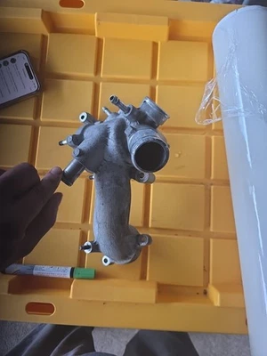 2006-15 LEXUS IS250 发动机冷却水插座 热熔器 房 原始设备制造商 GREA 👍  — 第 1/4 张图片