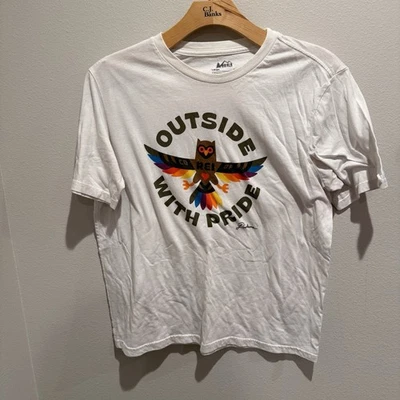 Camisa REI Outside With Pride adulto L Foto 1 de 4