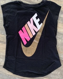 The NIKE Tee Girl's Size 6X Athletic Cut Shirt Black Logo 6-7 Years - Picture 1 of 6
