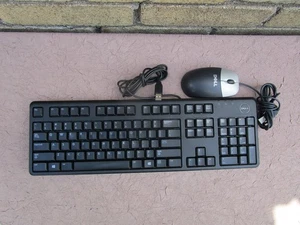 Dell -  KEYBOARD KB212-B and Dell  Mouse DP/N0C8639.  All Dell .USB Wired - Picture 1 of 4