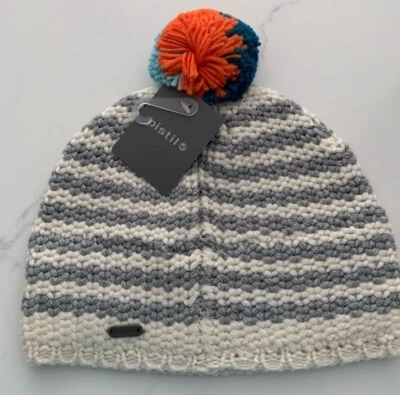 Gorro Pistil Spark Pom Nuevo con Etiquetas Invierno, Meet Spark.  Foto 1 de 4