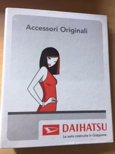 MANUALE DAIHATSU ACCESSORI ORIGINALI TERIOS J210/J211 ORIGINALE CARTACEO - Picture 1 of 1
