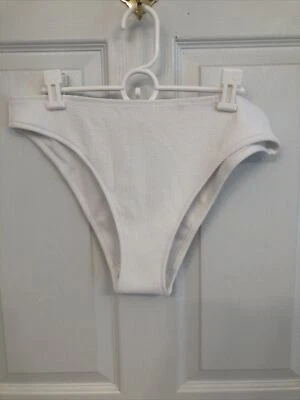 H&M Women’s White Bikini Bottom Briefs Cheeky Textured High Rise US Size 16 NWT - Image 1 of 4
