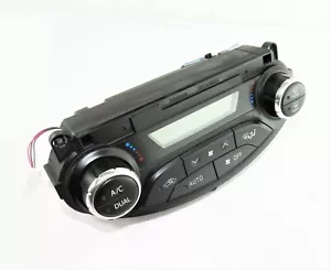 559000D820 Toyota Yaris Genuine Interior Climate Heater Control Switch Panel - Picture 1 of 3