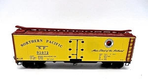 IMMACULATE  HO Varney R-40 Built Northern Pacific all Metal Reefer Box Car - Picture 1 of 6