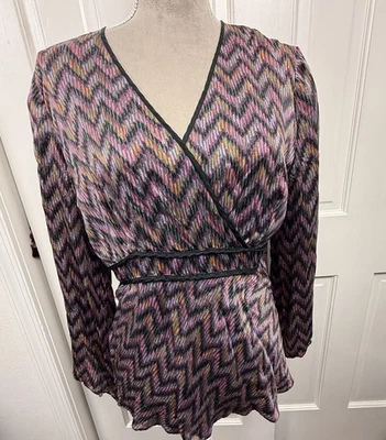 Y2K шелк искусственный надежном верхний пеплум кромки трепетать рукава размер большой приглушенный шеврон - Изображение 1 из 4