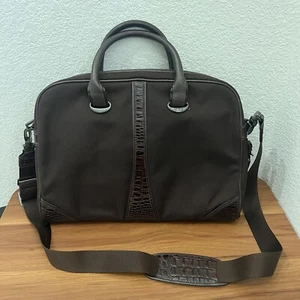 Tumi Brown Nylon Crocodile Laptop Briefcase Messenger Bag 16x11x2.5 - Picture 1 of 20