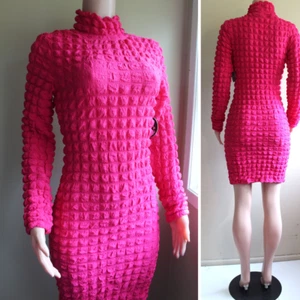 Forever 21 Knit Bodycon Dress L Fuchsia Pink Textural Puff L/S Mock Above Knee - Picture 1 of 12