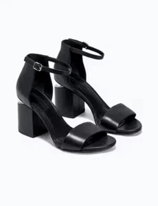 Alexander Wang Abby Black Leather Block Heel Ankle Strap Sandals Sz 39.5 UK 6.5 - Picture 1 of 24