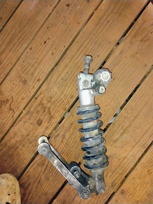 99-07 SUSPENSIÓN AMORTIGUADOR TRASERO SUZUKI GSX1300R HAYABUSA OEM 62100-24F40 Foto 1 de 2