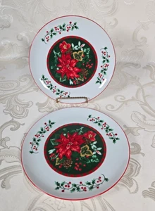 Seizan Japan Christmas set of 2 salad plates 7 3/4" holly berries & poinsettia - Picture 1 of 5