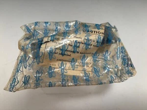 NOS Rare Vintage 26-4401-32S AMPHENOL Blue Ribbon 32 Contacts Keyed Panel Socket - Picture 1 of 5