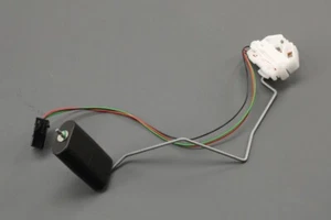 Genuine VW Tiguan 08-16 Audi Q3 RSQ3 12-18 petrol fuel level sender 5N0919673K - Picture 1 of 2