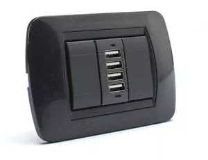 i-socket presa usb 4 porte da incasso bticino living - Foto 1 di 6