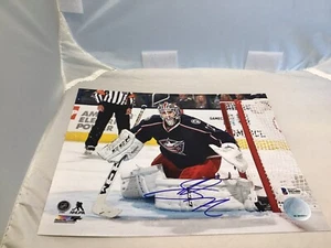 Chaquetas azules firmadas Sergei Bobrovsky 8x10 foto automática Beckett BAJO CERTIFICADO DE AUTENTICIDAD 1A - Imagen 1 de 4