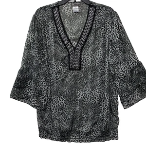 Evolution Woman's Black/Gray Animal Print Top Plus Size 2X Pullover Sheer V-Neck - Picture 1 of 15