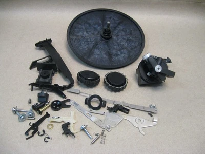 De Colección Doble Tocadiscos CS 530 Piezas Mecánicas Muelles Perilla Tornillos Tono Brazo Montaje y& Foto 1 de 4